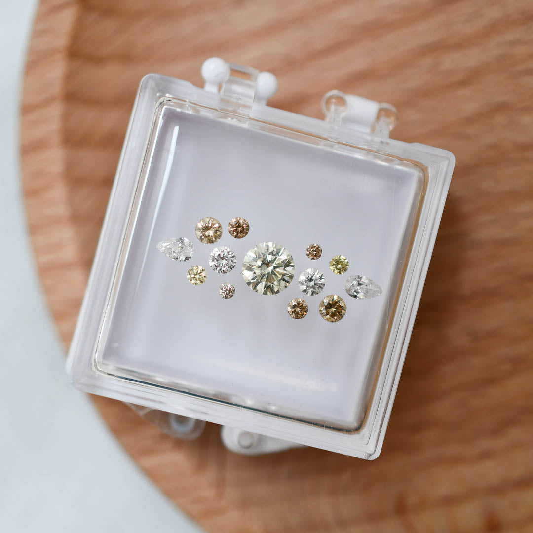 Bouquet Ring with Diamond, Sapphires and Cognac Diamonds